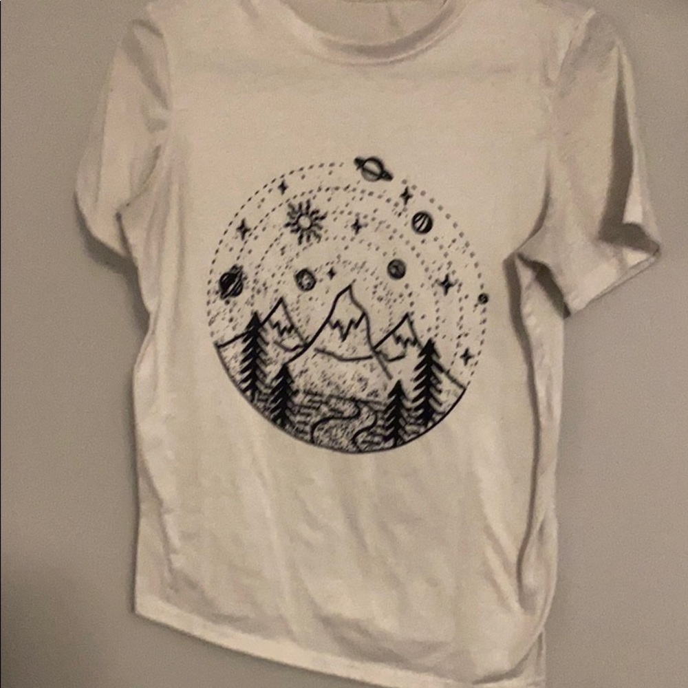 Tee shirt